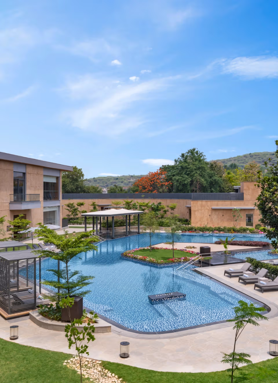 Taj Damdama Lake Resort & Spa wedding venue photo 2